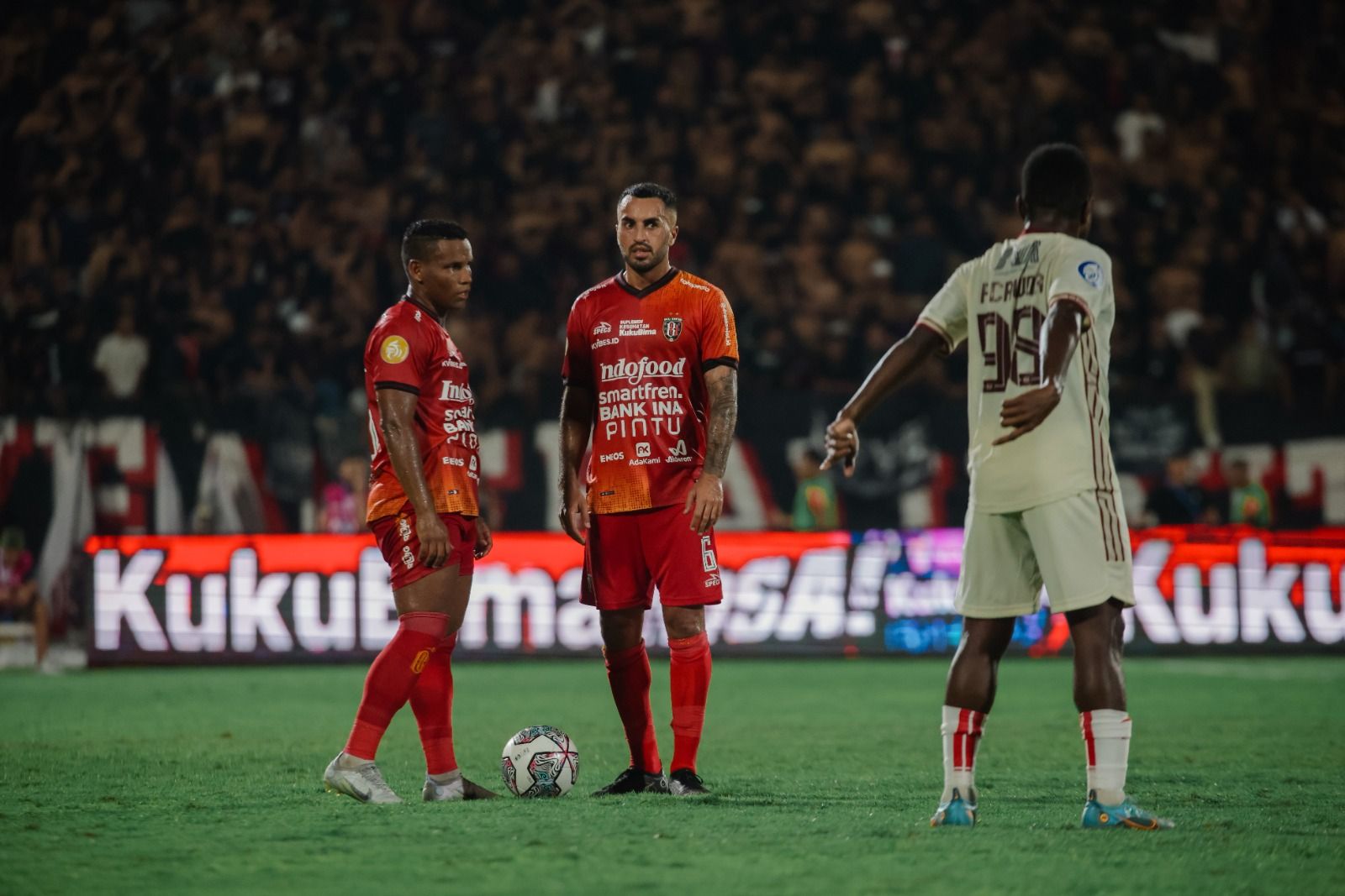 podiumnews.com-Brwa Nouri Sebut Pilihan Best Teammate